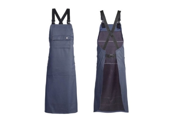 PVC waterproof apron from North Ways. Elasticated shoulder straps & waist mean this apron is fully adjustable for a better fit. Milking Apron.