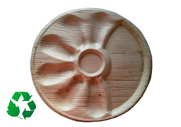 These Palm Leaf Oyster Plates have wells to hold six individual oysters and are a biodegradable & compostable alternative to plastic & Styrofoam dinnerware.