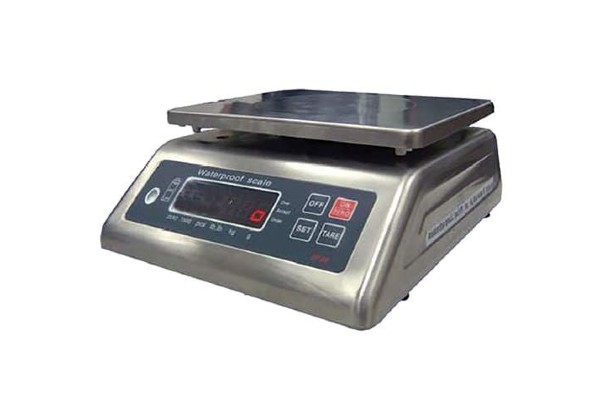 The stainless steel 31SPN waterproof scales is ideal for precision weighing. Max 15kg, readability to 1g. Digital display.