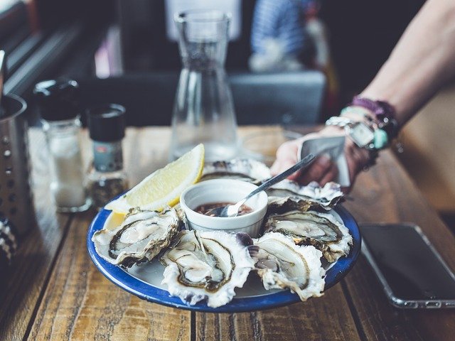 It’s always a good time to eat oysters so why not try these delicious oyster recipes? Bon appetit!